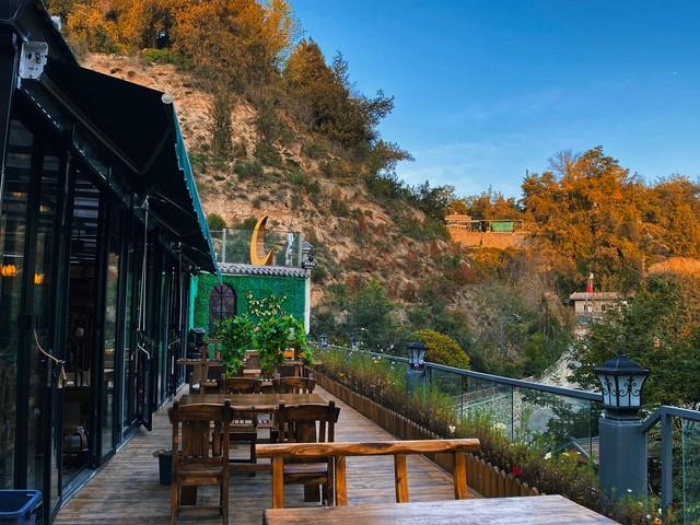 上个月去了趟河北清东陵，我实话实说当地人的素质让我眼界大开～