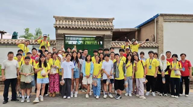 贺兰山下寻根脉 黄河岸边续情缘——2025“亲情中华·中国寻根之旅”夏令营宁夏营小记