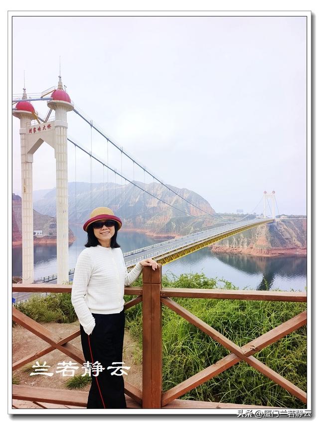 甘肃永靖：天然的“鸳鸯火锅”奇观 - 黄洮交汇处