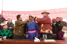 燃爆草原的，一定是这一对儿CP图片