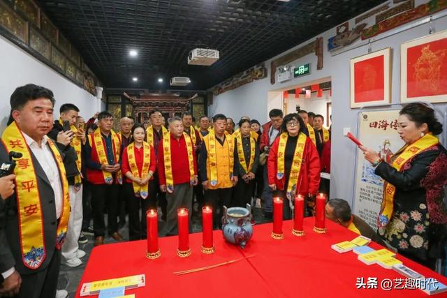 湄洲妈祖圣像安座天津瓷艺园 北方妈祖文化再填新地标