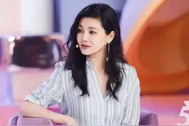 盘点有口臭的美女明星，隔着屏幕都有味 看看谁尴尬😅图片