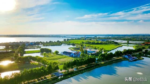 这一年，昆山“链”出一路好风光