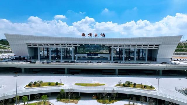 一条高铁线途经四个宝藏赶海地！