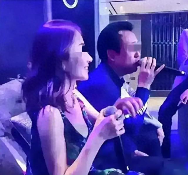 疯传！恒大歌舞团私照流出！网友：简直不敢相信！