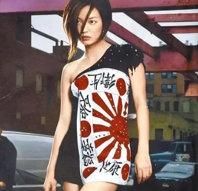 拔出萝卜带出泥！49岁赵薇近况被曝，原来圈内封杀只是冰山一角