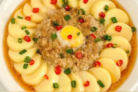 除夕4道“祈福菜”端上桌，福运财运自然来，龙年六六大顺行大运图片