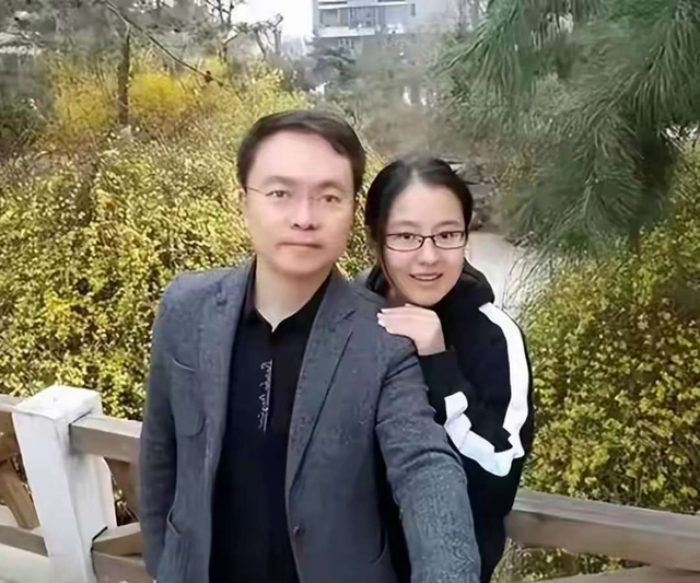 老天太残忍！蔡磊妻子痛苦自曝处境，丈夫濒临死亡，可怜6岁儿子