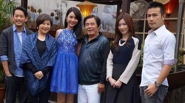 “6个老婆”同住一屋	，每人每月7万零花钱，71岁又娶第七房小娇妻