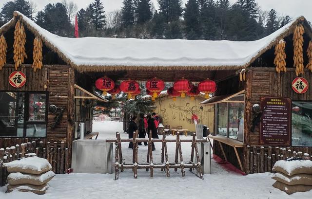 乘着高铁游江源 | 沈白高铁赴江源区餐饮、住宿、商超、景区景点公交路线指南