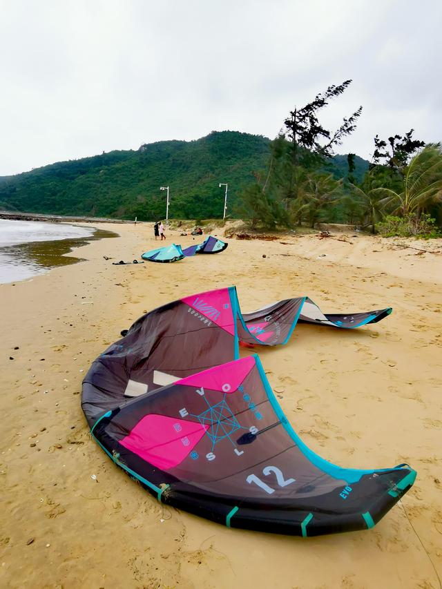 草民浅说：《邂逅后海村！》