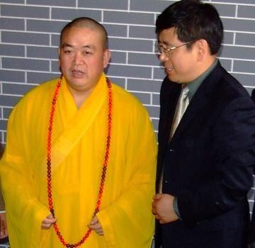 太劲爆！释永信和多个女子有不正当男女关系实锤，网友纷纷不敢信