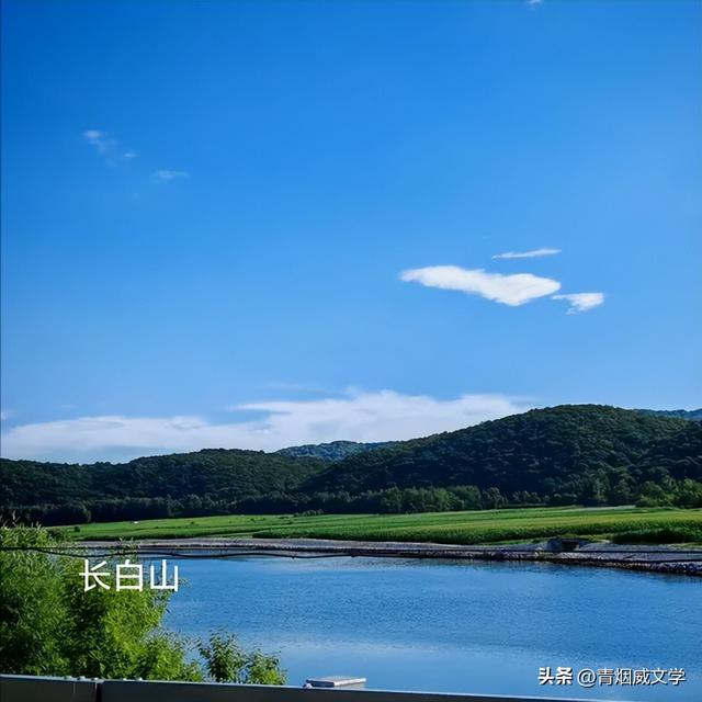 七月闲云行：沿海行记事