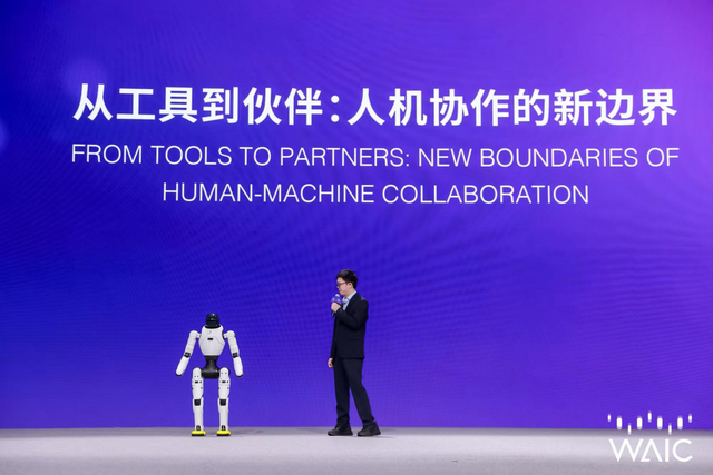 业界首个具身智能操作系统开源，智元灵渠OS赋能机器人业