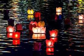 七月十五中元节，无论多忙，牢记：1要祭，2要烧，3要吃，4不做图片