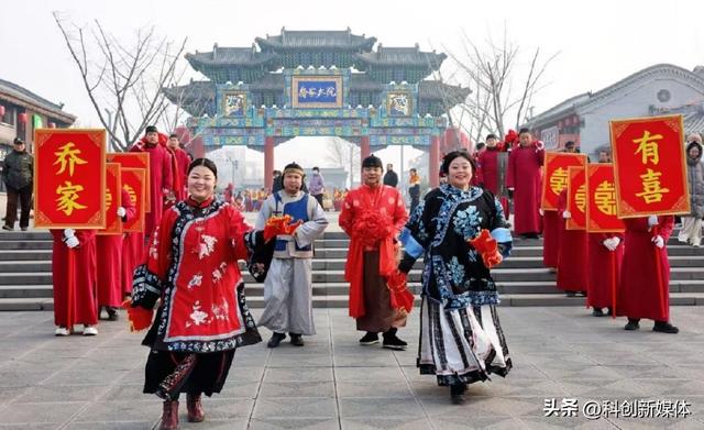 山西乔家大院焕新迎新春 非遗古韵绘就文旅新图景