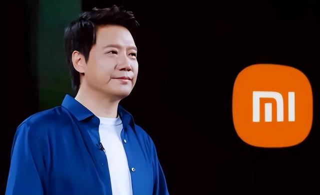 董明珠没想到，雷军受邀观礼阅兵半月多，竟再次令所有人刮目相看