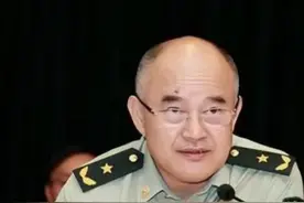 他58岁由军转企，从武警少将当上央企董事长，最终成就如何？图片