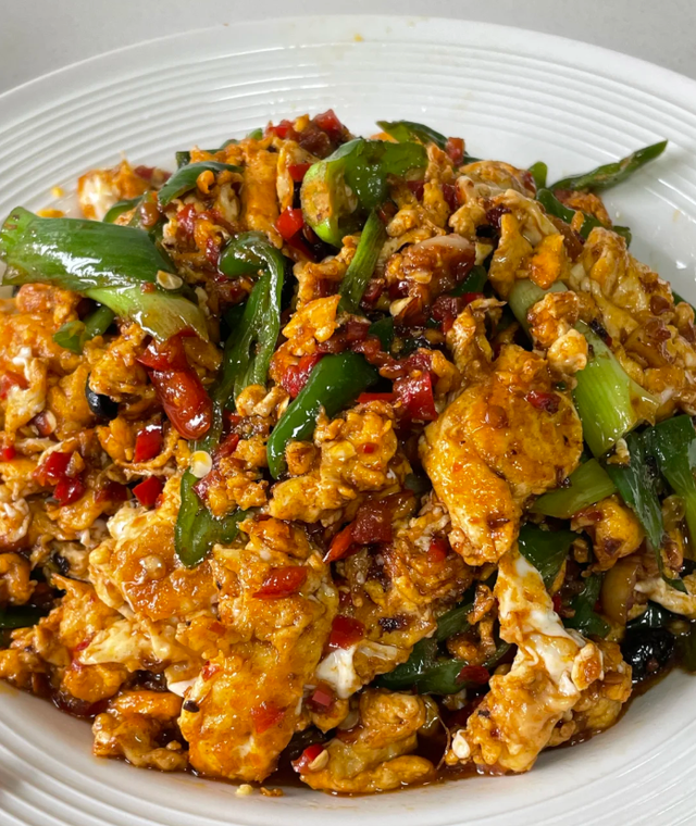 全家都爱吃的家常小炒，简单一炒，鲜香入味超下饭