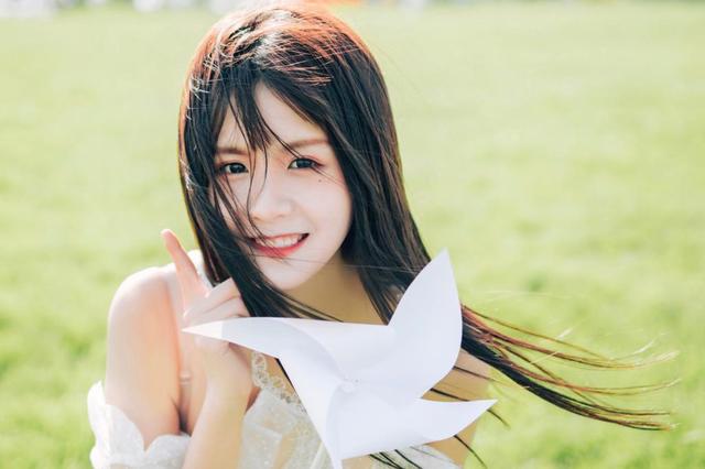 喜欢动漫的女生怎么追？懂她的二次元，比送花管用