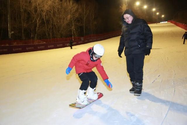 “白+黑”模式开启🤩长春这家5A级景区上新啦！