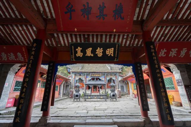住下来，才懂秦岭的秋：留坝小城5日慢行指南