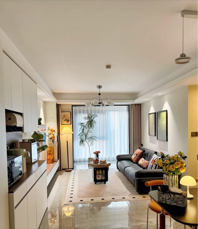 2026年	，如果房价继续下跌，中国将近一半的家庭将面临4个大麻烦