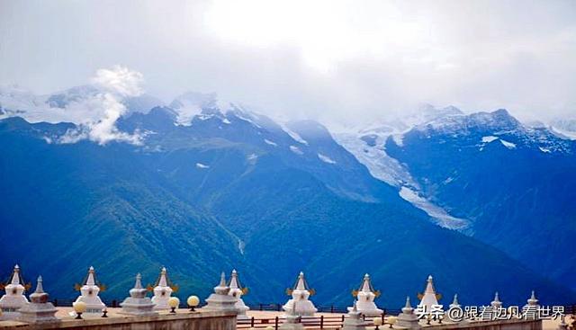 《八进西藏》）（二）雾浓顶与飞来寺：两处观景台，两种雪山浪漫