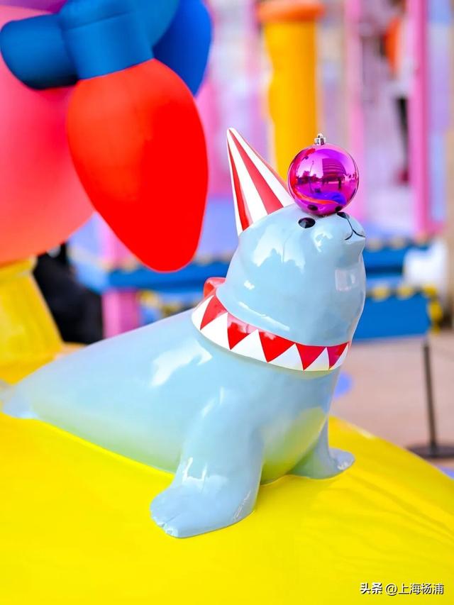 大学路变“蓝色海洋”，限时活动浪漫来袭