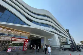 地铁客流带动沿线商业建设，3个商业体同步开业图片