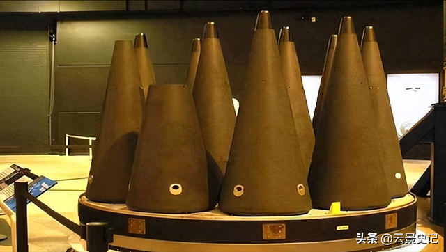 沉寂1天，高市早苗终于签字，日本砸9万亿反华	，解放军动作更大