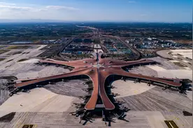 浦东机场比澳门还大！机场“跑断腿”是方便乘客，还是面子工程？图片
