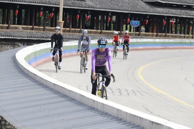 200名骑行爱好者集结阳山！2025年“骑闯岭南峡谷”骑行活动成功举办