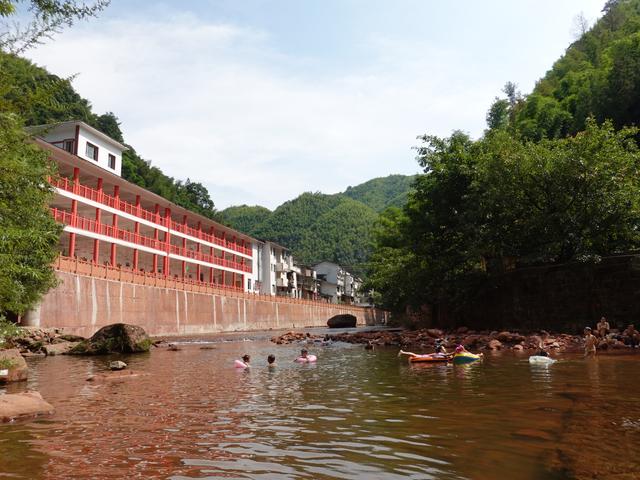 悦·遵义丨避暑慢生活，这边清凉正好！