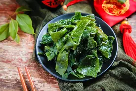 @甲状腺疾病患者：这些食物要适量吃图片