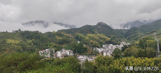 又游览了一个5A级景区——婺源篁岭村