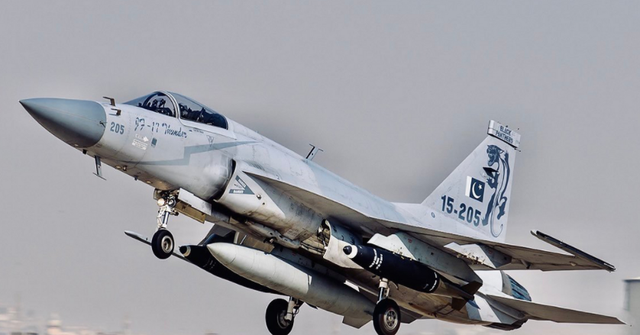 IDF战斗机支棱起来了？台军换有源相控阵雷达，依然是歼10C的靶机