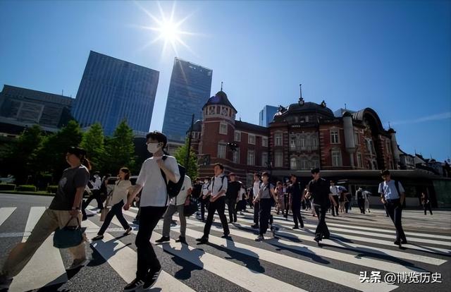 日本外务省高官紧急访华：比起替高市灭火	，他有更急的事要找中国