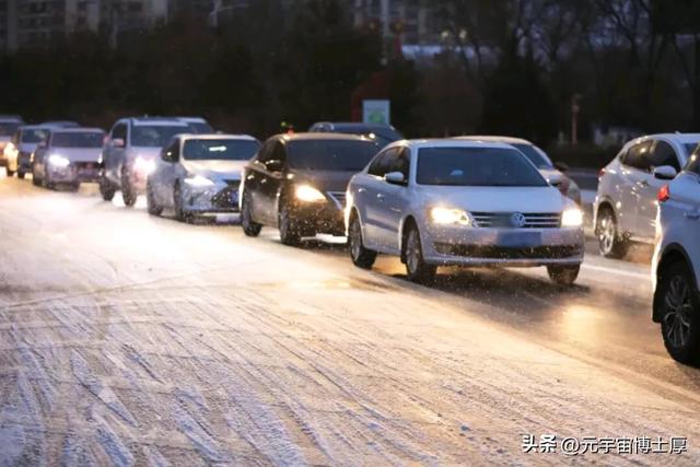 北京下雪后天寒地冻数九寒天大雪小雪冬至又一年注意保暖