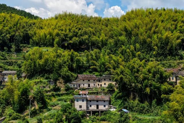 逛古村，喝咖啡，高端的度假就是这么朴实无华