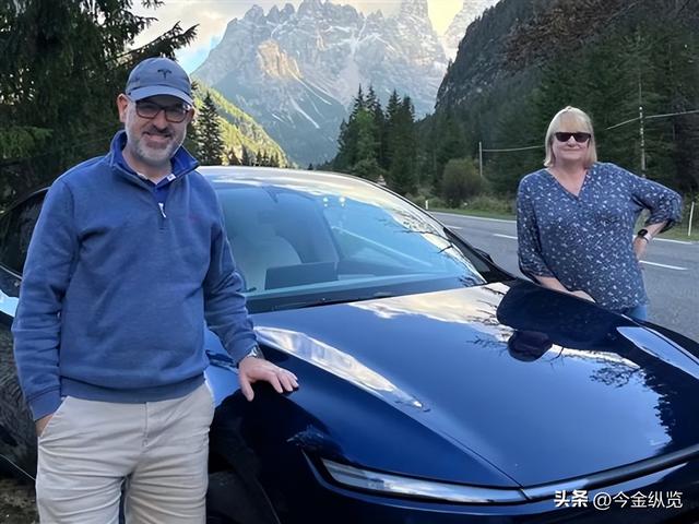 Waymo 150亿砸出“虚胖”车队？被特斯拉“轻资产	”玩法降维打击！