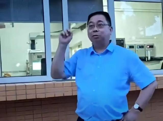 489亿！宝能姚振华成“最强被执行人”，千亿富豪如何跌落神坛？
