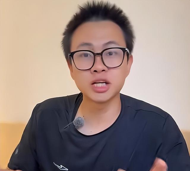 湖北小伙在孟加拉贫民窟，被大妈相中拉进家，让把她女儿娶回中国