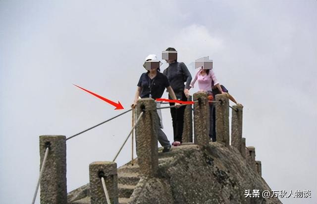凤凰山坠崖后续：知情人爆，男子平时热爱运动，对自己很是自信