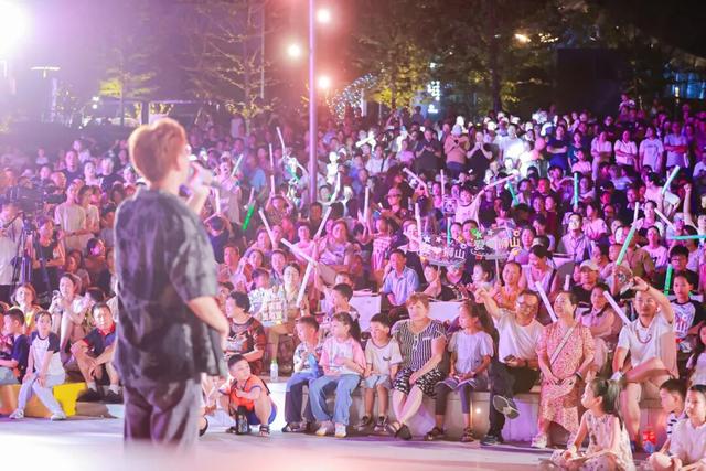 人文经济•活力高新 | 歌声漫过狮山！从街头弹唱到城市IP的成长密码