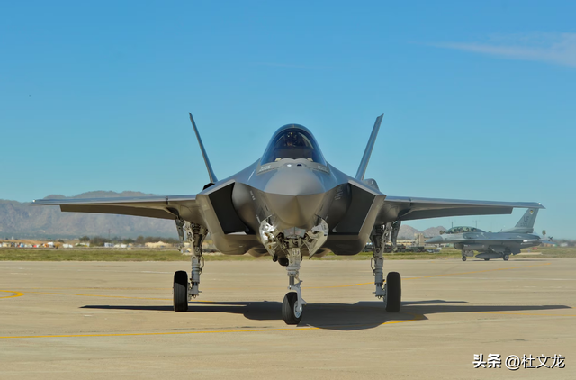 土耳其利益权衡：退订俄S-400，求购美F-35战斗机