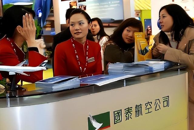 支持“港独”，嘲讽游客，罢飞内地，这家民航公司，如今下场怎样