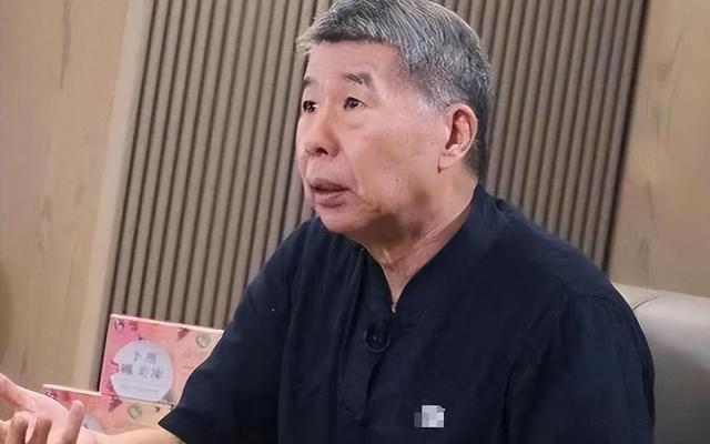 第四次大辩论落幕，张亚中不负众望获得认可，郑丽文表现一言难尽