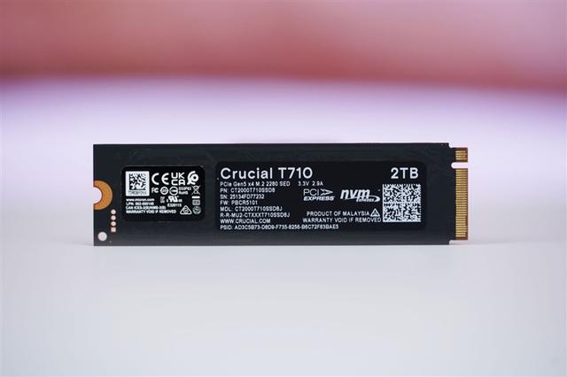 英睿达T710 2TB SSD评测：新一代性能旗舰 14.5G/s仅有57度