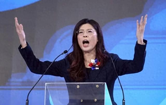 解放军进台海，不到24小时，马英九开始追责，郑丽文摊牌两岸关系